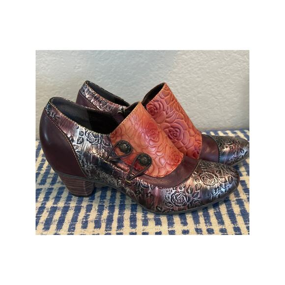 None Shoes - Artist Embossed Funky Leather Vintage Oxford Pumps